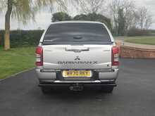 Mitsubishi L200 DI-D Barbarian X Auto