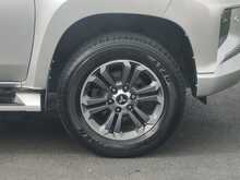 Mitsubishi L200 DI-D Barbarian X Auto