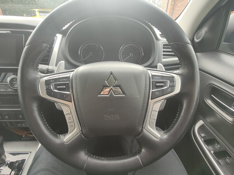 Mitsubishi 2.2 DI-D Barbarian X 2.2 Pickup Automatic Diesel