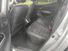 Mitsubishi L200 DI-D Barbarian X Auto