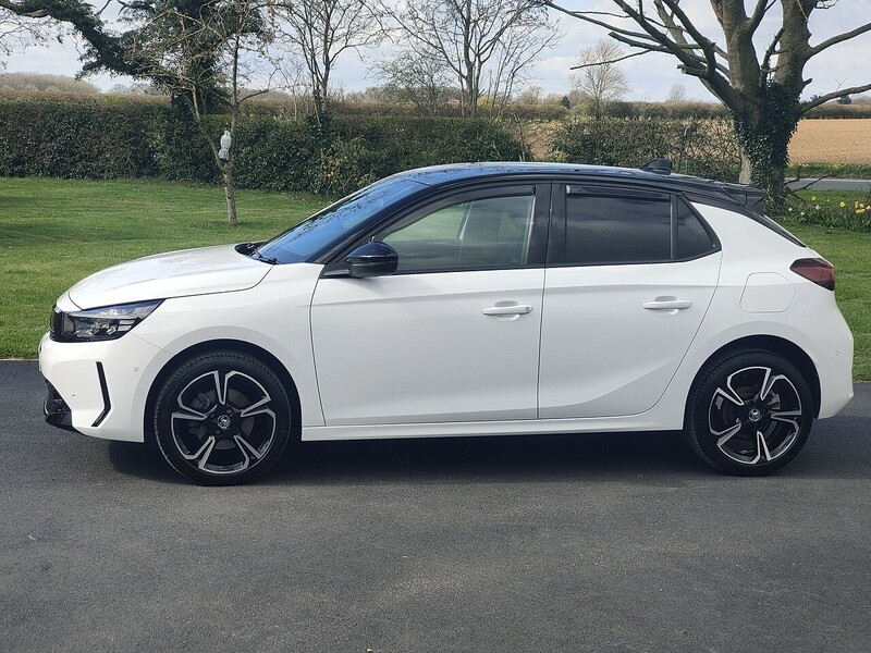 Vauxhall 1.2T Ultimate 1.2 5dr Hatchback Manual Petrol