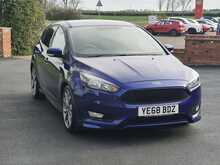 Ford Focus 1.0T ST-Line 5dr Hatch