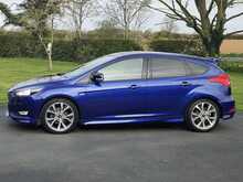 Ford Focus 1.0T ST-Line 5dr Hatch