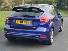 Ford Focus 1.0T ST-Line 5dr Hatch