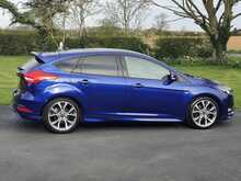 Ford Focus 1.0T ST-Line 5dr Hatch