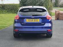 Ford Focus 1.0T ST-Line 5dr Hatch