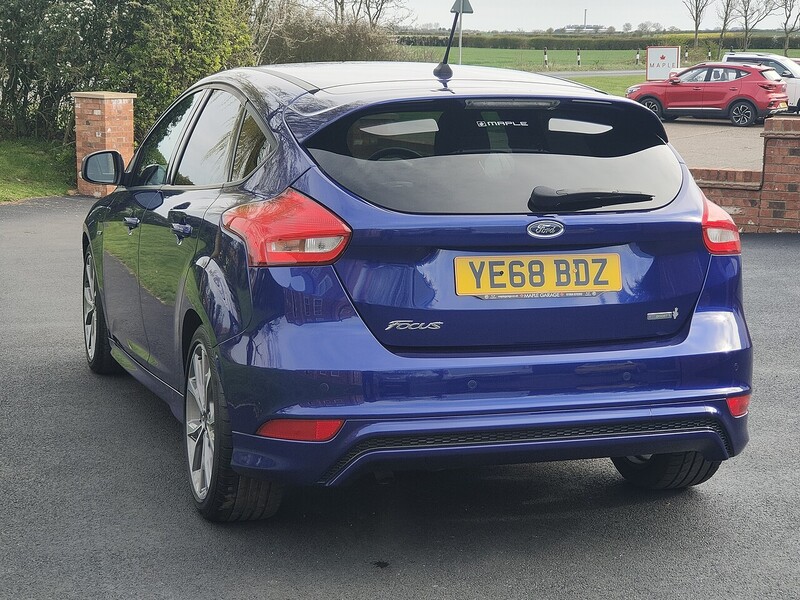 Ford 1.0T EcoBoost ST-Line Hatchback 5dr Petrol Manual Euro 6 (s/s) (125 ps)