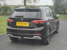 MG ZS 1.5 Trophy Hybrid +