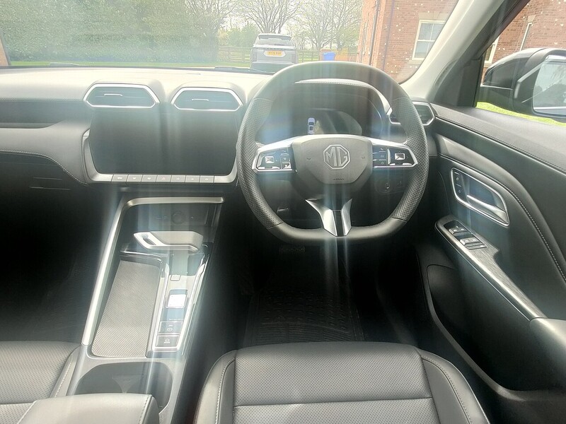 MG Hybrid+ Trophy 1.5 5dr SUV Automatic Petrol Hybrid