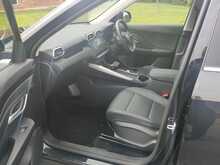 MG ZS 1.5 Trophy Hybrid +