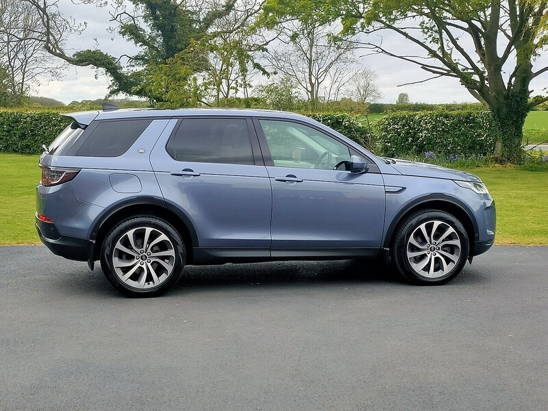 Land Rover 2.0 D200 MHEV SE SUV 5dr Diesel Auto 4WD Euro 6 (s/s) (204 ps)