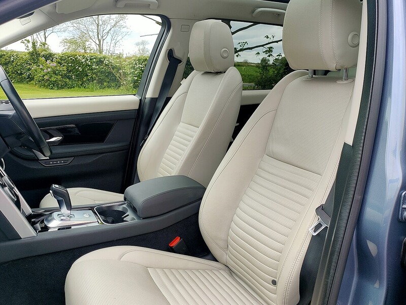 Land Rover 2.0 D200 MHEV SE SUV 5dr Diesel Auto 4WD Euro 6 (s/s) (204 ps)