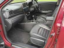 SsangYong Tivoli 1.5T-Gdi Ultimate Manual