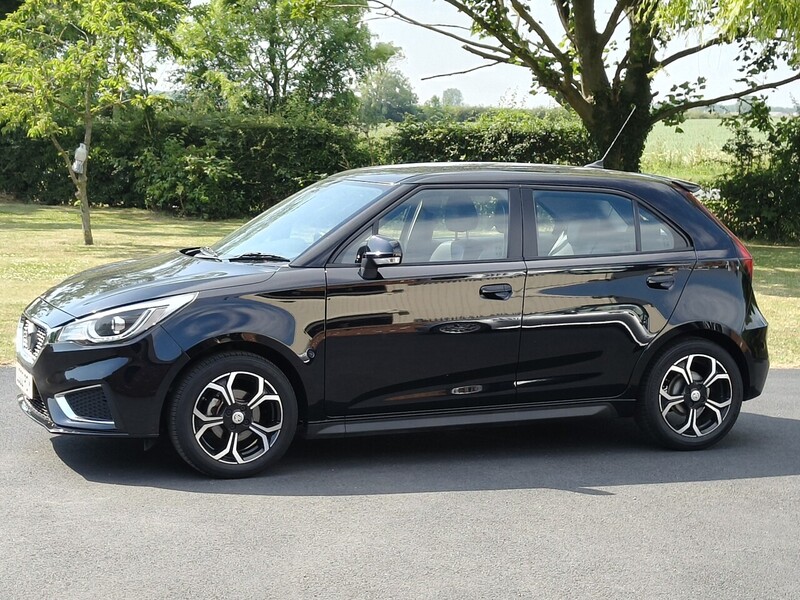 MG 1.5 VTi-TECH Exclusive Nav Hatchback 5dr Petrol Manual Euro 6 (s/s) (106 ps)