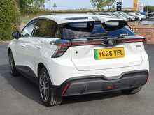 MG4 TROPHY 64KWH LONG RANGE