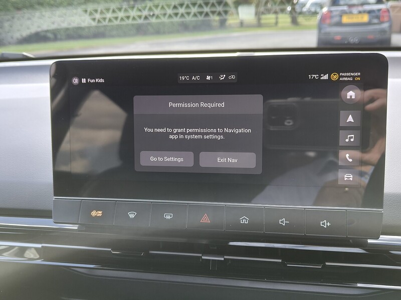 MG Trophy Long Range 64kWh 0.0 5dr Hatchback Automatic Electric
