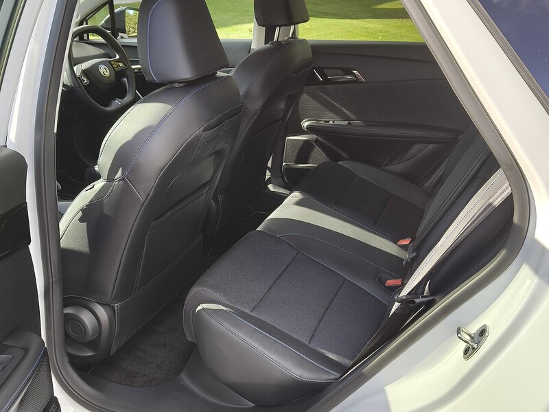 MG Trophy Long Range 64kWh 0.0 5dr Hatchback Automatic Electric