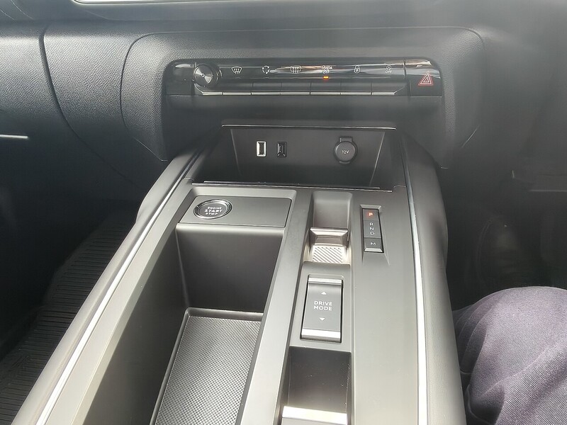 Citroen 1.2 PureTech MHEV MAX 1.2 5dr SUV Automatic Petrol Hybrid