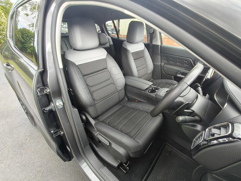 Citroen 1.2 PureTech MHEV MAX 1.2 5dr SUV Automatic Petrol Hybrid