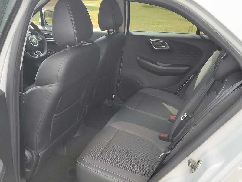 MG 1.5 VTi-TECH Exclusive Nav Hatchback 5dr Petrol Manual Euro 6 (s/s) (106 ps)