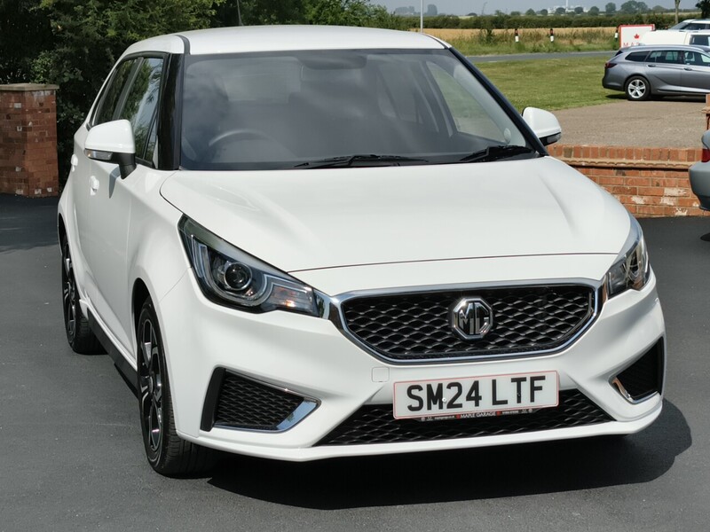 MG 1.5 VTi-TECH Exclusive Nav Hatchback 5dr Petrol Manual Euro 6 (s/s) (106 ps)