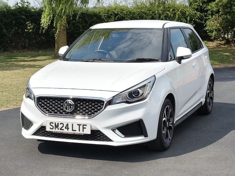 MG 1.5 VTi-TECH Exclusive Nav Hatchback 5dr Petrol Manual Euro 6 (s/s) (106 ps)