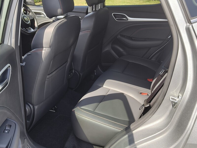 MG T-GDI Exclusive 1.0 5dr SUV Automatic Petrol