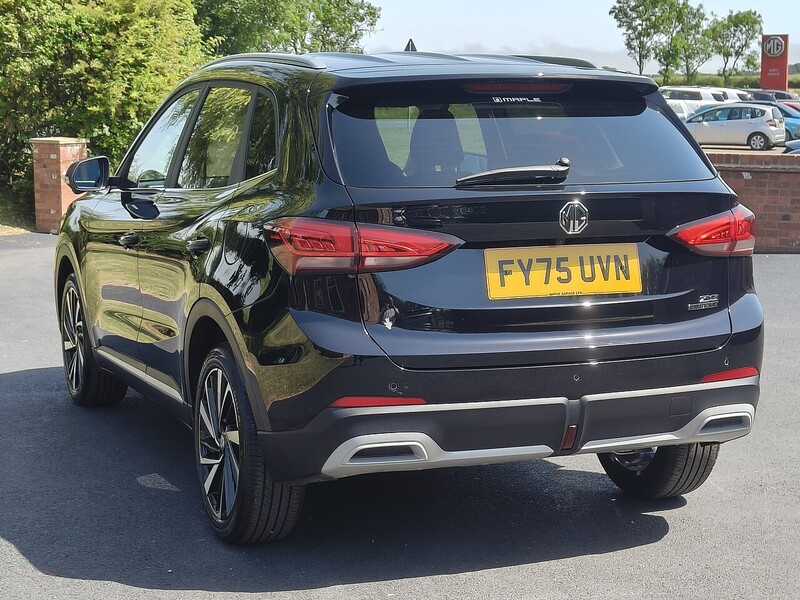 MG Hybrid+ Trophy 1.5 5dr SUV Automatic Petrol Hybrid
