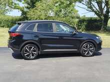 MG ZS Trophy Hybrid+