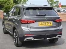 MG ZS Trophy Hybrid+