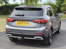MG ZS Trophy Hybrid+