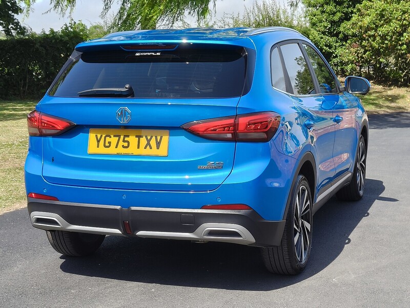 MG 1.5 Hybrid+ Trophy SUV 5dr Petrol Hybrid Auto Euro 6 (s/s) (196 ps)
