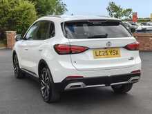 MG ZS Trophy Hybrid+