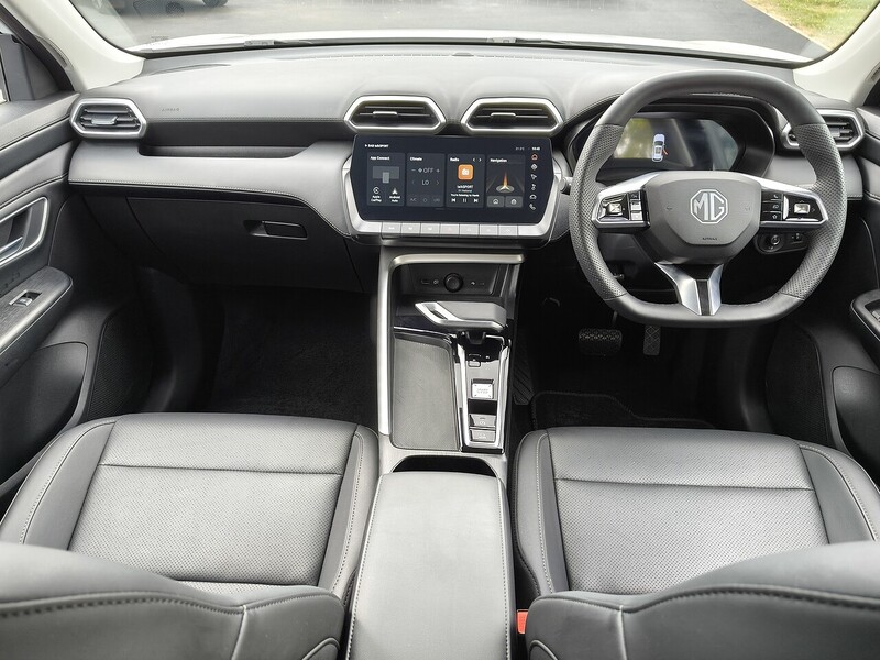 MG Hybrid+ Trophy 1.5 5dr SUV Automatic Petrol Hybrid