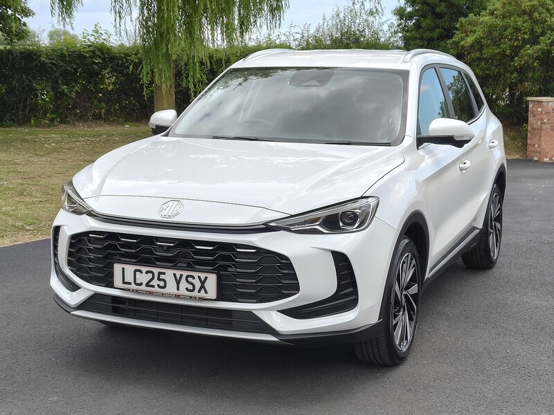 MG Hybrid+ Trophy 1.5 5dr SUV Automatic Petrol Hybrid