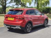 MG ZS Trophy Hybrid+
