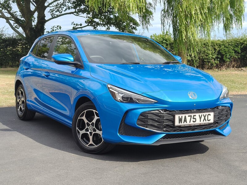 MG 1.5 Hybrid+ Trophy Hatchback 5dr Petrol Hybrid Auto Euro 6 (s/s) (194 ps)