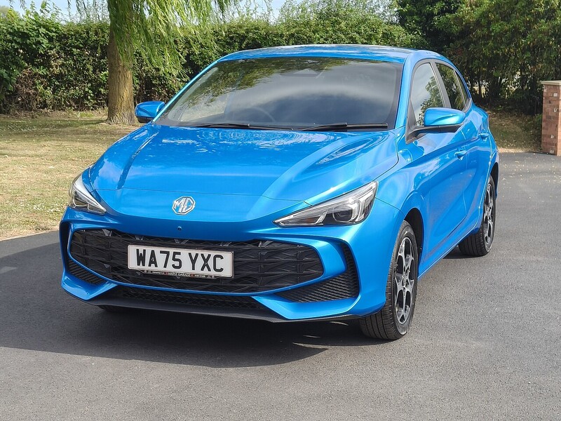 MG 1.5 Hybrid+ Trophy Hatchback 5dr Petrol Hybrid Auto Euro 6 (s/s) (194 ps)