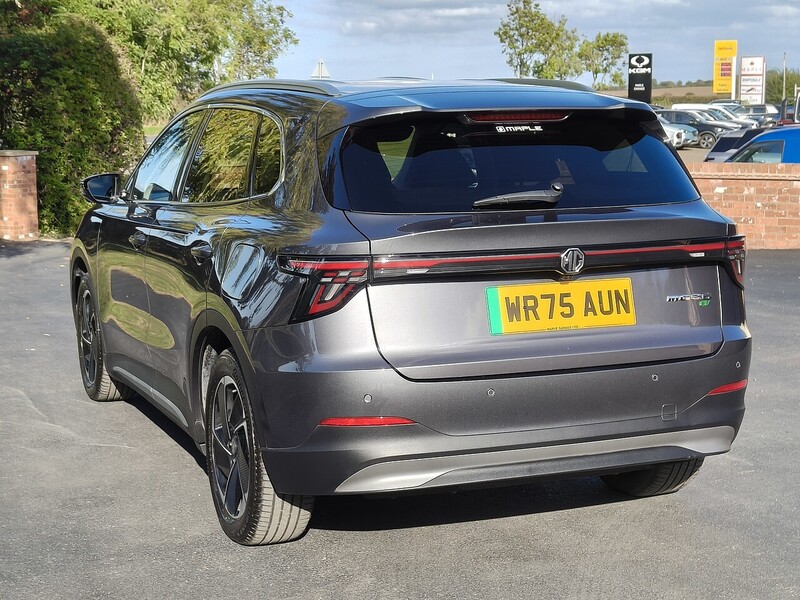 MG Trophy Long Range 64kWh 0.0 5dr SUV Automatic Electric