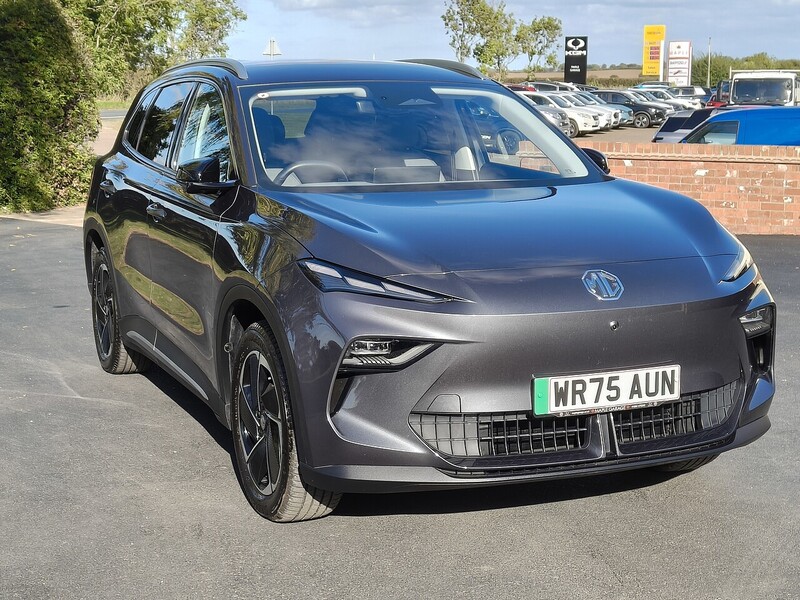 MG Trophy Long Range 64kWh 0.0 5dr SUV Automatic Electric