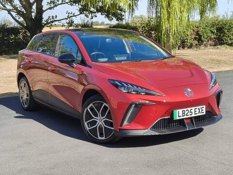 77kWh Trophy Extended Range Hatchback 5dr Electric Auto (245 ps)