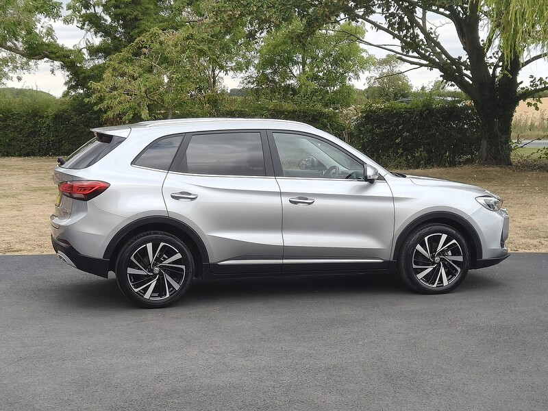MG 1.5 Hybrid+ Trophy SUV 5dr Petrol Hybrid Auto Euro 6 (s/s) (196 ps)