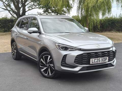 1.5 Hybrid+ Trophy SUV 5dr Petrol Hybrid Auto Euro 6 (s/s) (196 ps)