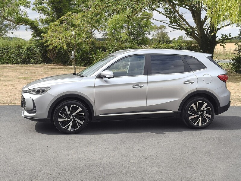 MG 1.5 Hybrid+ Trophy SUV 5dr Petrol Hybrid Auto Euro 6 (s/s) (196 ps)