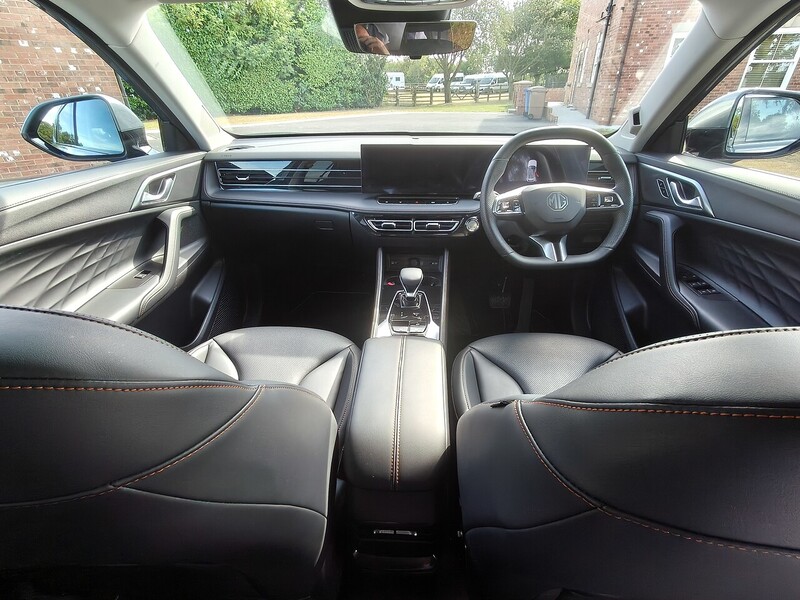 MG Trophy Hybrid+ 1.5 5dr SUV Automatic Petrol Hybrid