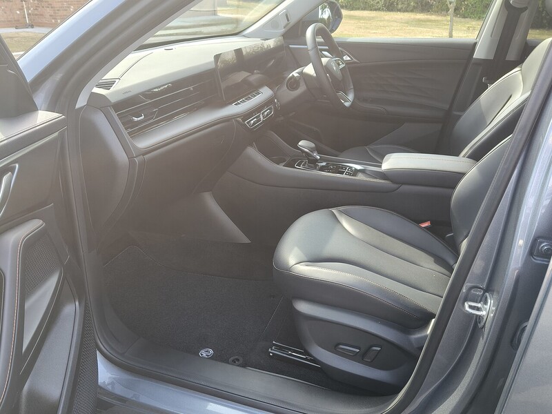 MG Trophy Hybrid+ 1.5 5dr SUV Automatic Petrol Hybrid