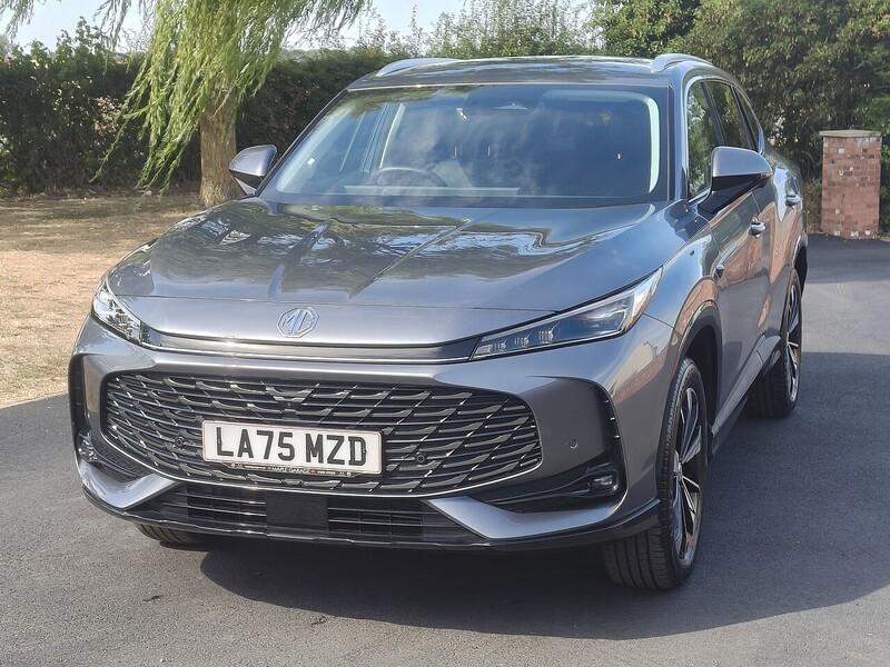 MG Trophy Hybrid+ 1.5 5dr SUV Automatic Petrol Hybrid