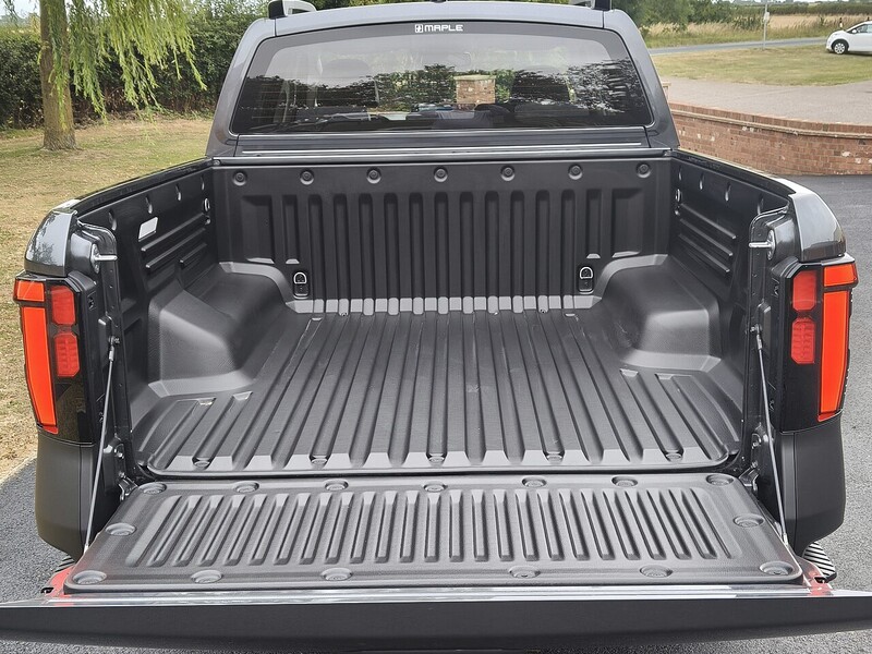 KGM Rhino Plus LWB 2.2 4dr Pickup Auto Diesel