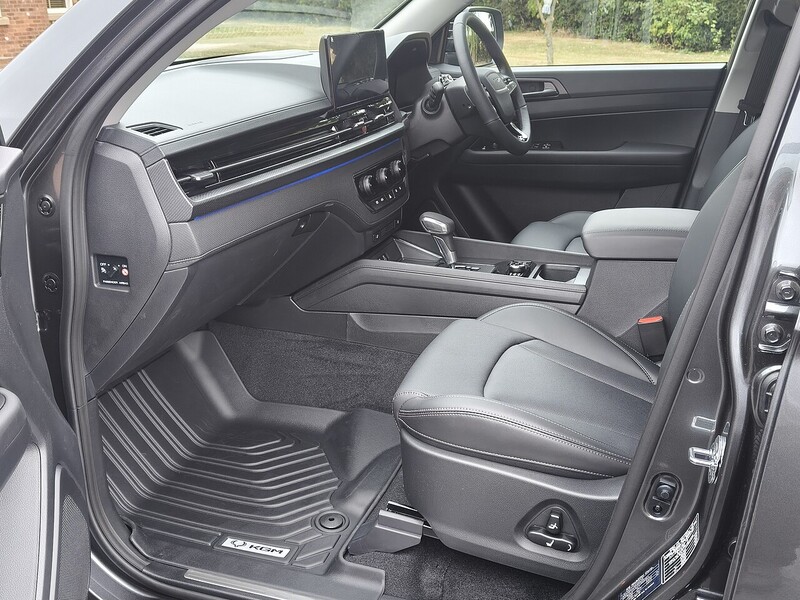 KGM Rhino Plus LWB 2.2 4dr Pickup Auto Diesel