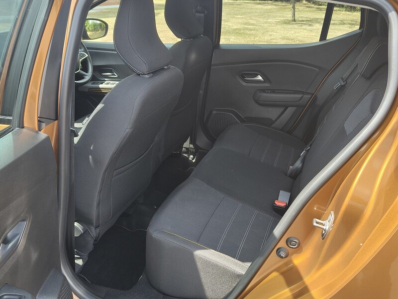 Dacia TCe Prestige Hatchback 1.0 Manual Petrol